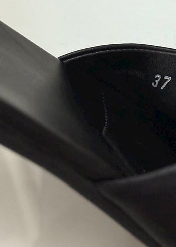 Prada Siyah Kadın Terlik - Görsel 4