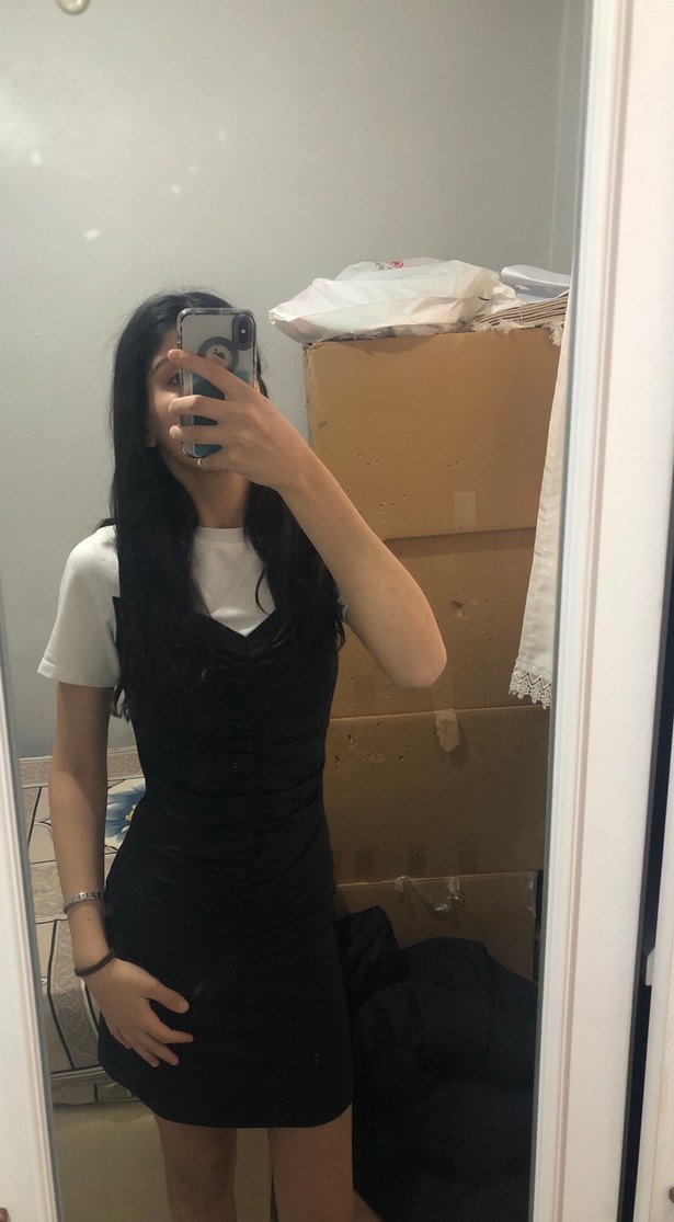 Siyah V Yakalı Mini Gotik Elbise - Görsel 4