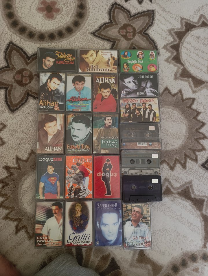 Çeşitli Müzik Kasetleri Koleksiyonu - Görsel 2