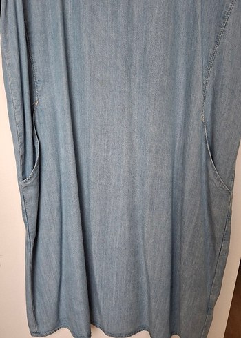 Drapeli Kısa Kollu Midi Kot Elbise - Görsel 3