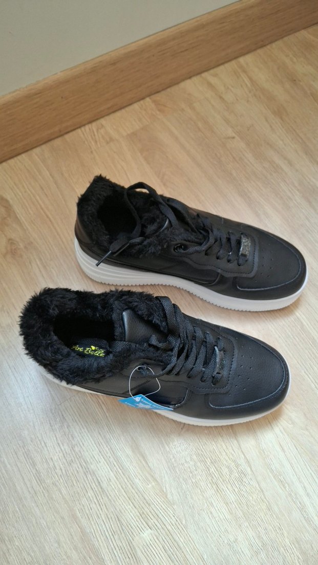 FLO MARKA Siyah Kürklü Platform Kadın Spor Ayakkabı - Görsel 2