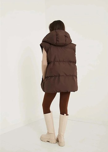 Kahverengi Kapüşonlu Kadın Şişme Yelek - Görsel 3