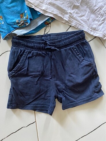 LC Waikiki 7/8 yaş 5 parça kıyafet