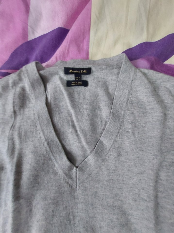 Gri V Yaka Kadın Triko Kazak - Görsel 2