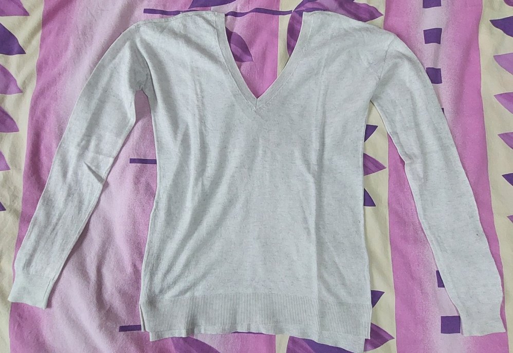 Gri V Yaka Kadın Kısa Kollu Triko - Görsel 2