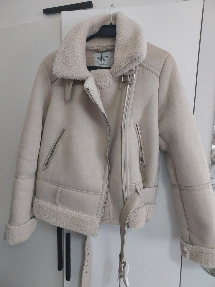 Stradivarius Kürklü Süet Kısa Kadın Ceket - Görsel 5