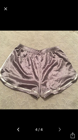 Bershka Kadife şort
