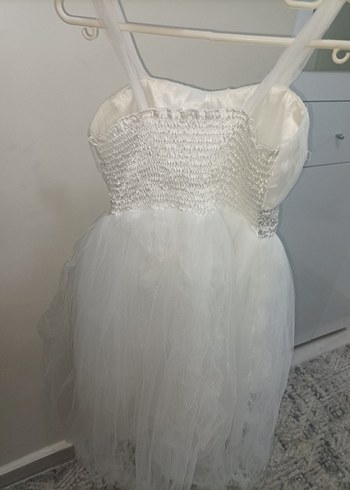 Beyaz Mini Straplez Gelinlik 12 yaş - Görsel 4