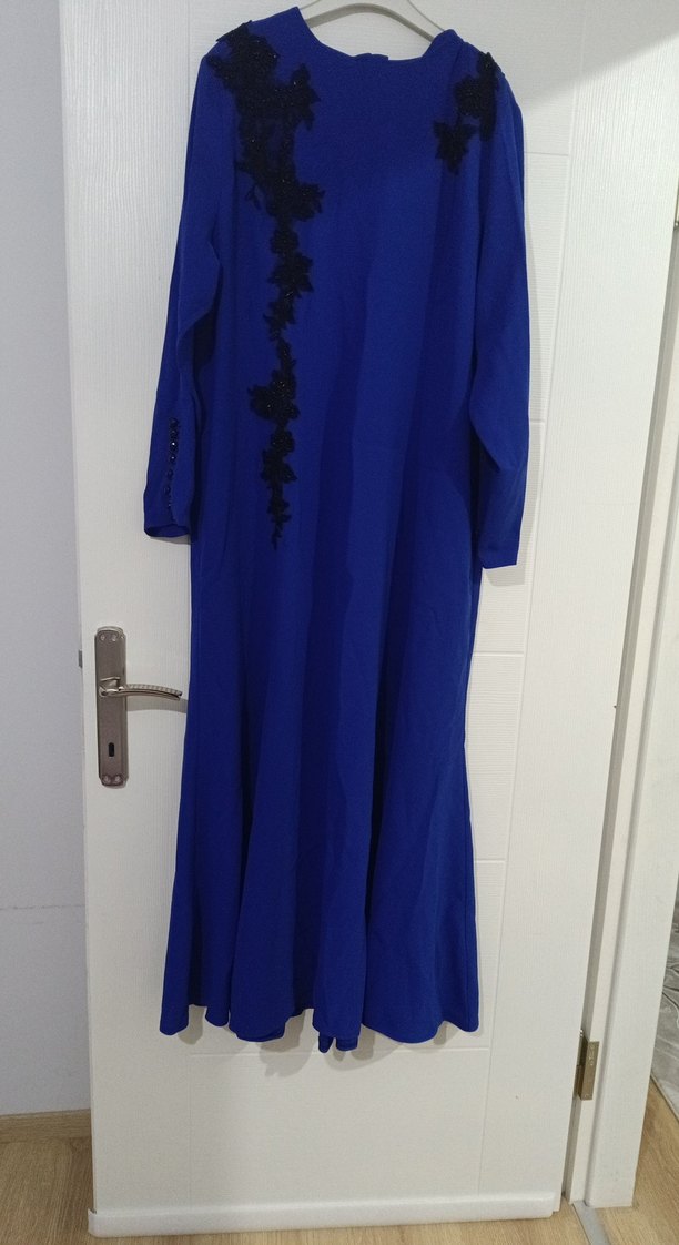 Drapeli Nakışlı Mavi Uzun Kollu Elbise - Görsel 3