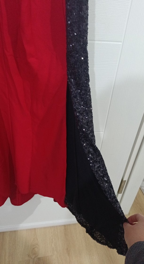 Kırmızı Drapeli Uzun Abiye Elbise - Görsel 3