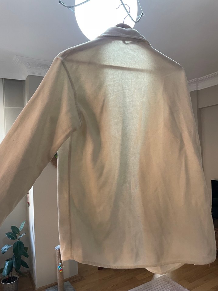 Düğmeli Beyaz Keten Gömlek - Görsel 2