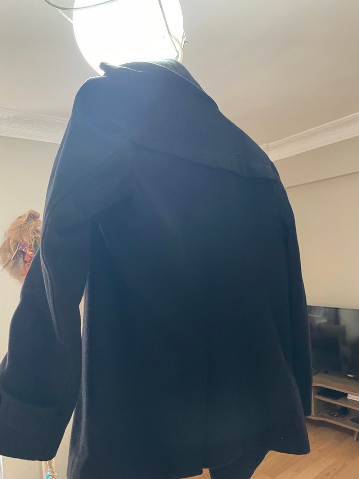 Düğmeli Siyah Erkek Yün Kaban - Görsel 3