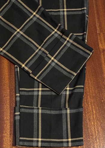 Zara geniş kesim midi desenli kumaş pantolon - Görsel 2