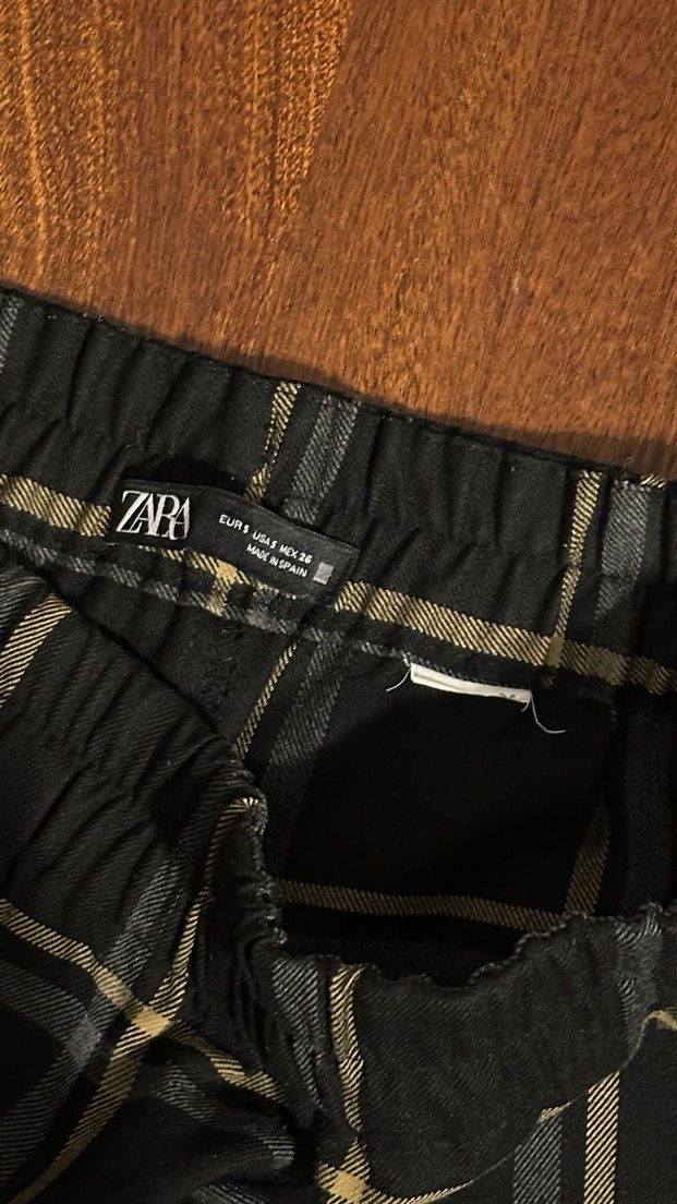 Zara geniş kesim midi desenli kumaş pantolon - Görsel 3