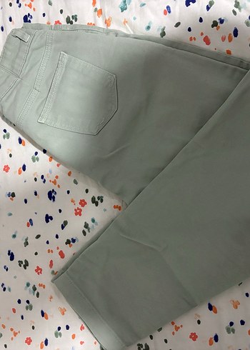 Su Yeşili Kadın Bol Kesim Kot Pantolon - Görsel 4