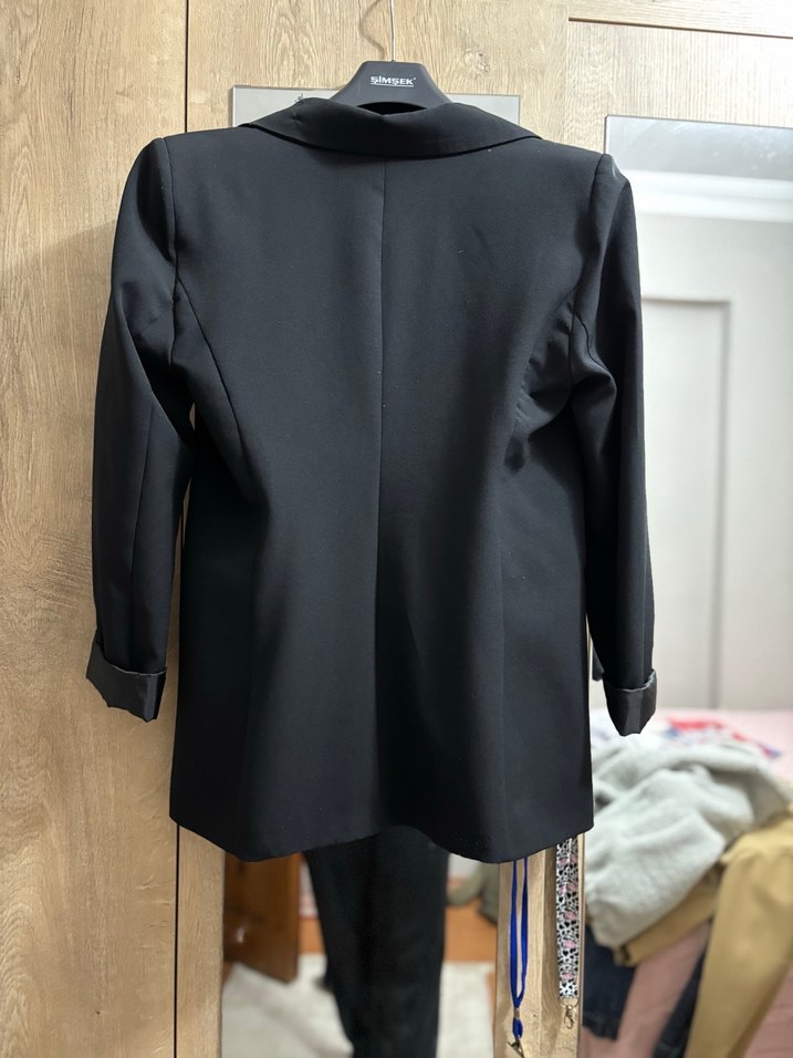 Düğmeli Siyah Midi Ofis Blazeri - Görsel 2