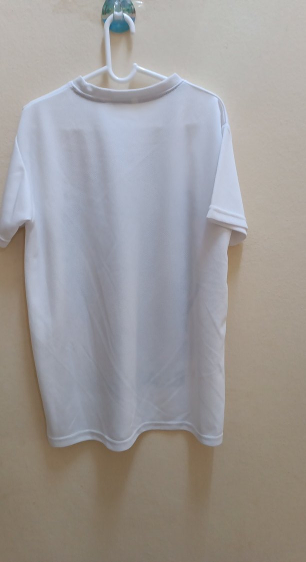 Beyaz renk önü resmi baskılı t-shirt - Görsel 4