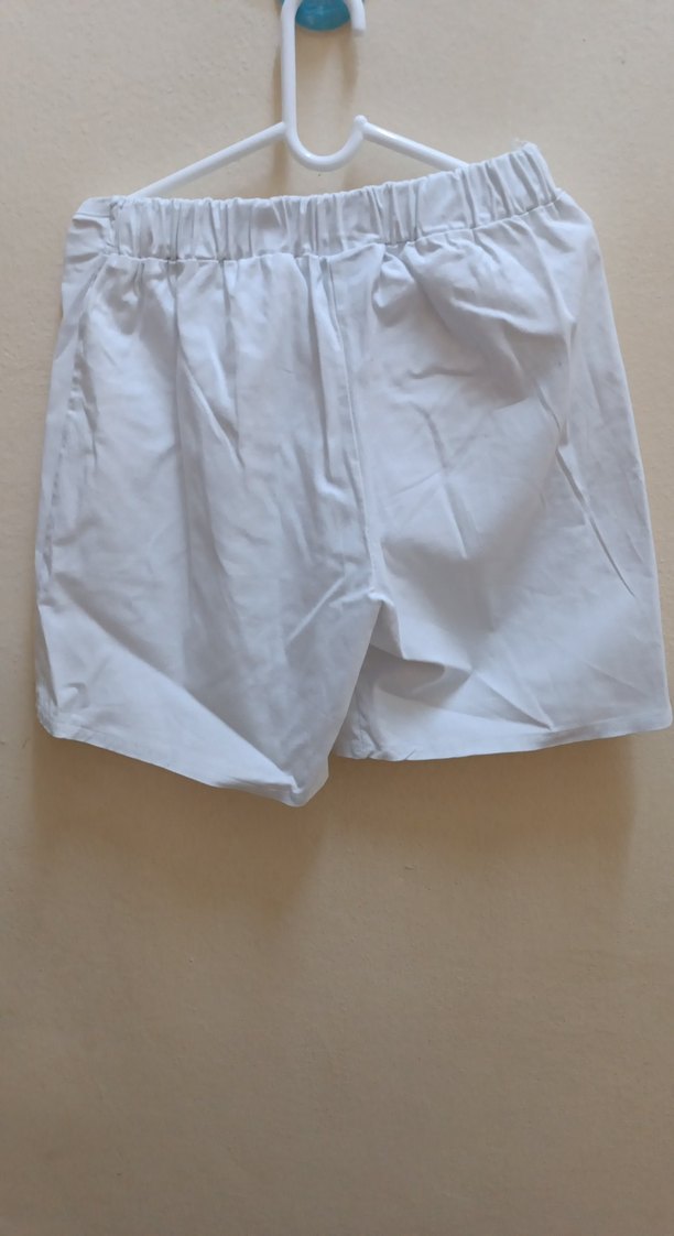 Beyaz renk şort etek - Görsel 5