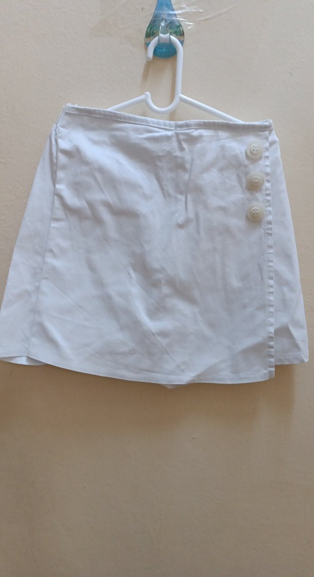 Beyaz renk şort etek - Görsel 3