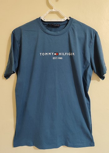 Tommy Hilfiger s