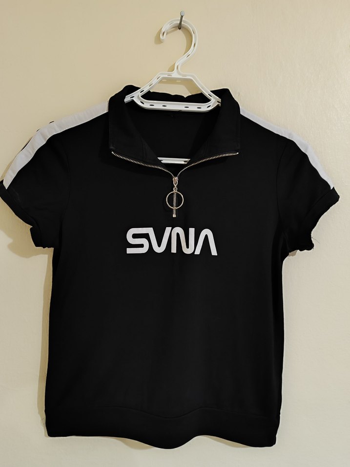 Pamuklu Yumuşak Kumaştan Kısa Kollu Siyah Tişört - Görsel 2