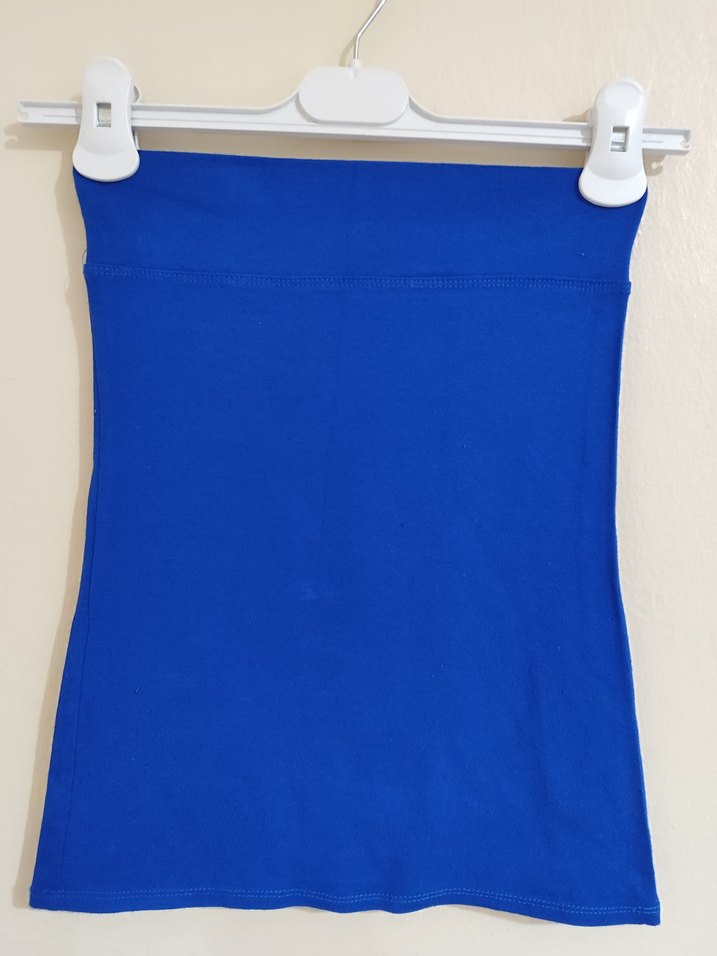 Saks Mavisi Straplez Bluz  Şık, Esnek ve Vücuda Oturan Tasarım - Görsel 2