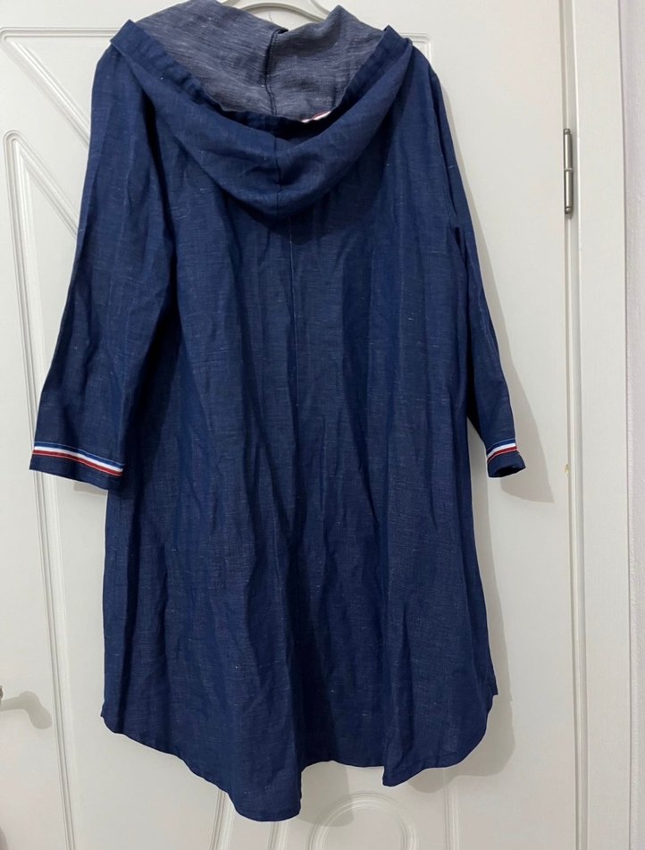 Mavi Kapüşonlu Uzun Ceket - Görsel 2