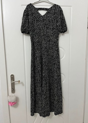 Siyah Puantiyeli V Yakalı Uzun Elbise - Görsel 3