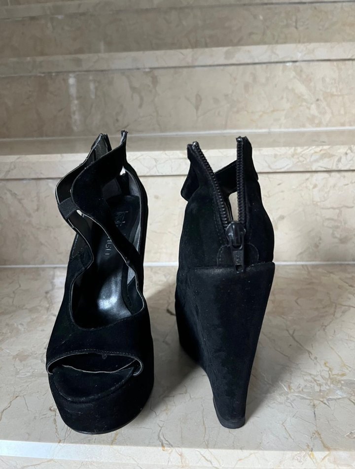 Siyah Süet Gotik Platform Topuklu Kadın Ayakkabı - Görsel 3