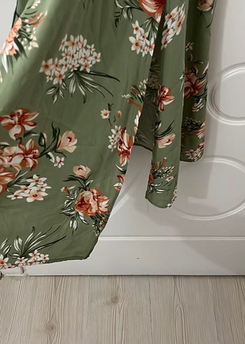Yeşil Çiçek Desenli Uzun Bohem Elbise - Görsel 2