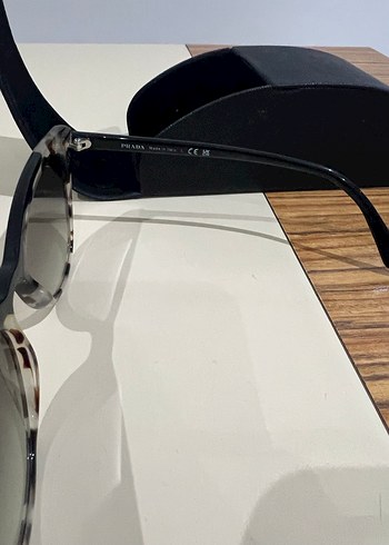 Şeffaf Bej Gri Kadın Güneş Gözlüğü - Görsel 4