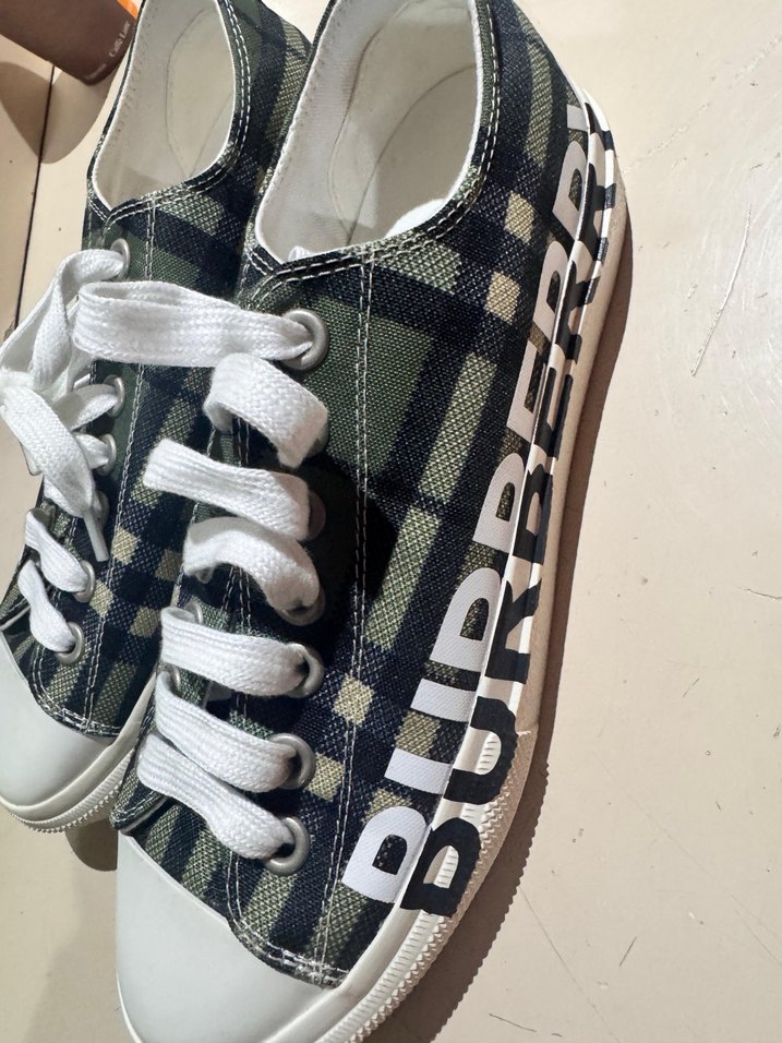 Ekose Desenli Kadın Spor Ayakkabı - Görsel 2