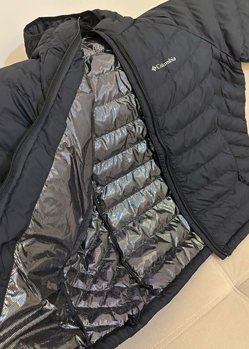 Columbia Siyah Kapüşonlu Kadın Mont - Görsel 3