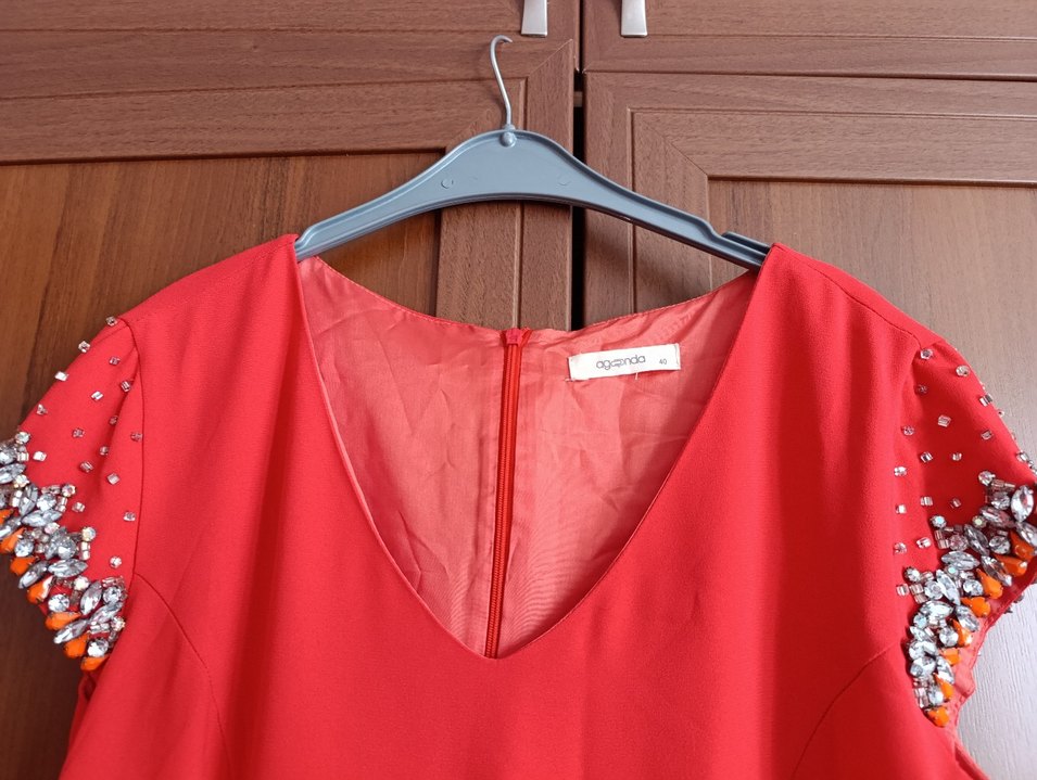 Kırmızı V Yaka Uzun Kadın Elbise - Görsel 2