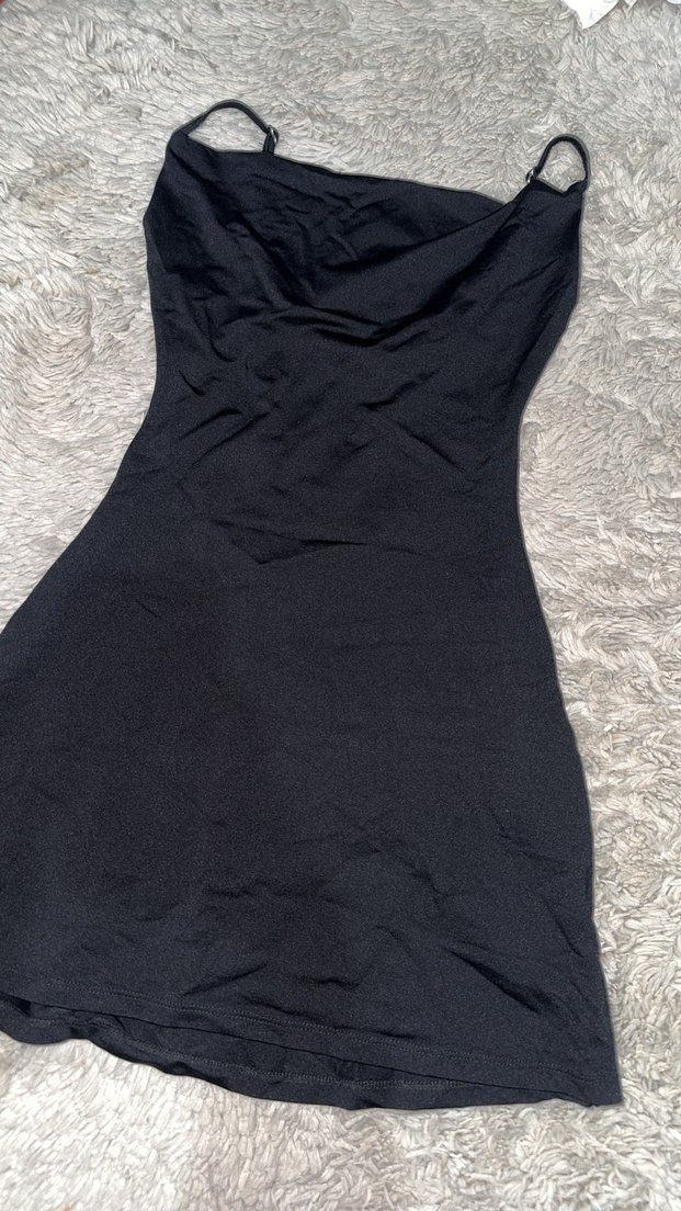 Siyah Drapeli Midi Kadın Abiye Elbise - Görsel 3