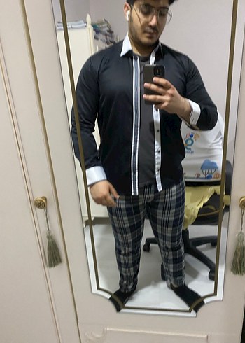 Düğmeli Siyah Erkek Gömlek - Görsel 3