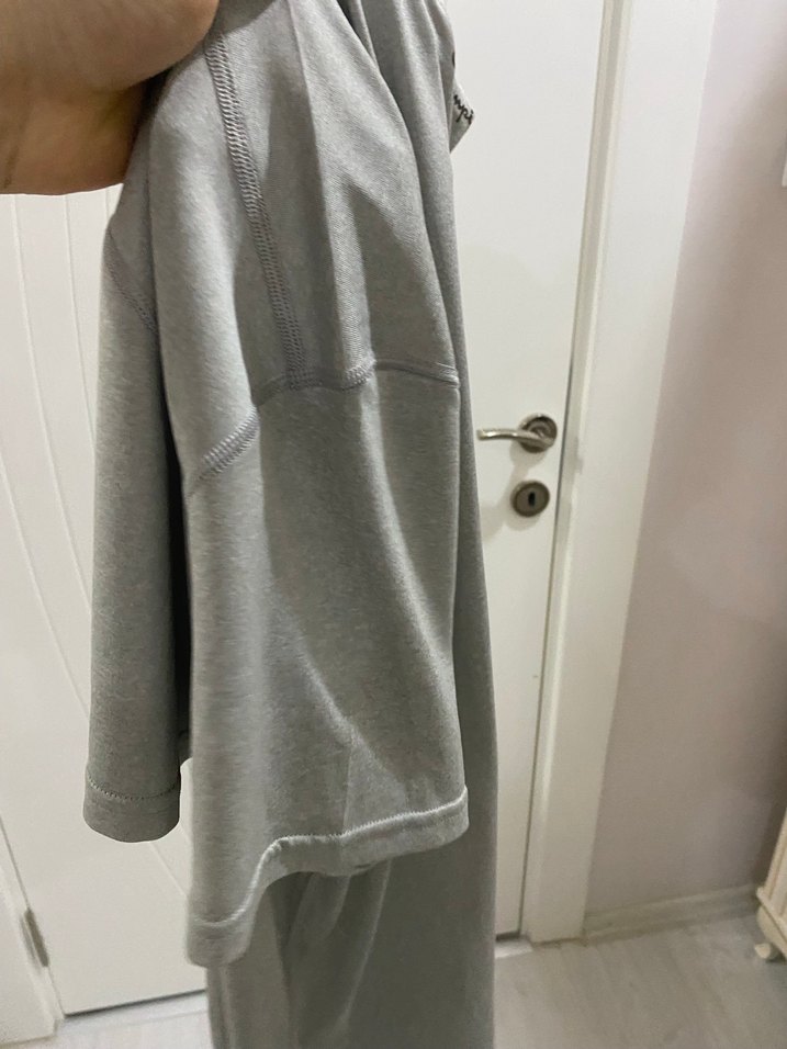 Champion Gri Uzun Kollu Erkek Tişört - Görsel 3