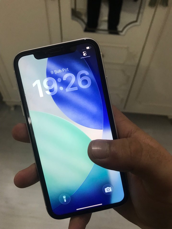 iPhone 11 Pro 64 GB Pasaport Kayıtlı Gri pil100 - Görsel 4