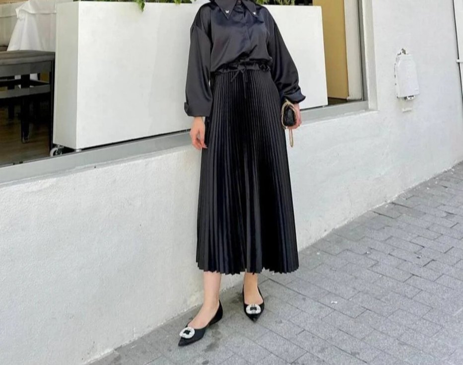 Siyah Pilili Uzun Kadın Etek - Görsel 2