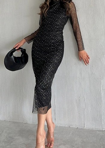 Siyah Payetli Puantiyeli Uzun Elbise - Görsel 2