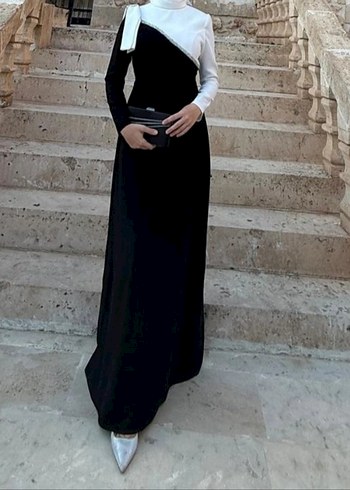 Kadın Beyaz Siyah Uzun Abiye Elbise - Görsel 3