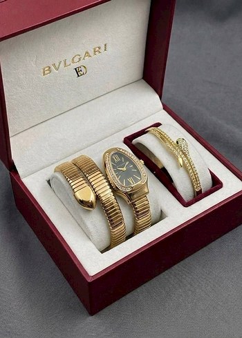 Bvlgari Altin Kadin Saat Ve Bileklik Seti