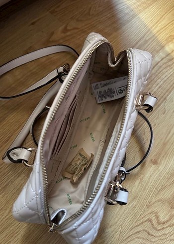 Guess orijinal çanta - Görsel 7