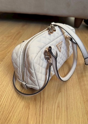 Guess orijinal çanta - Görsel 5