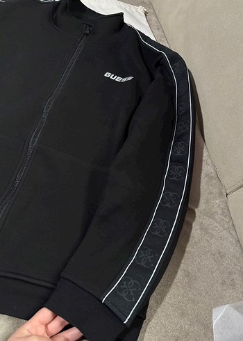 Guess erkek hırka - Görsel 2