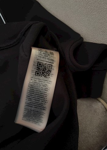 Guess erkek hırka - Görsel 6