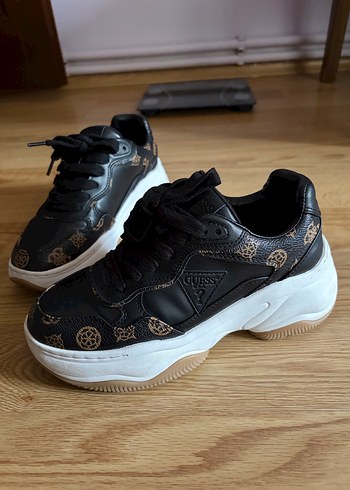 Orijinal Guess Spor Ayakkabı - Görsel 4