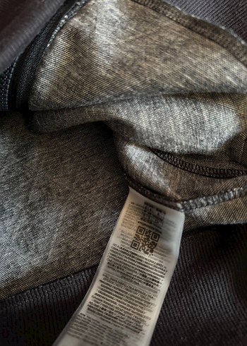 guess orijinal hırka - Görsel 5