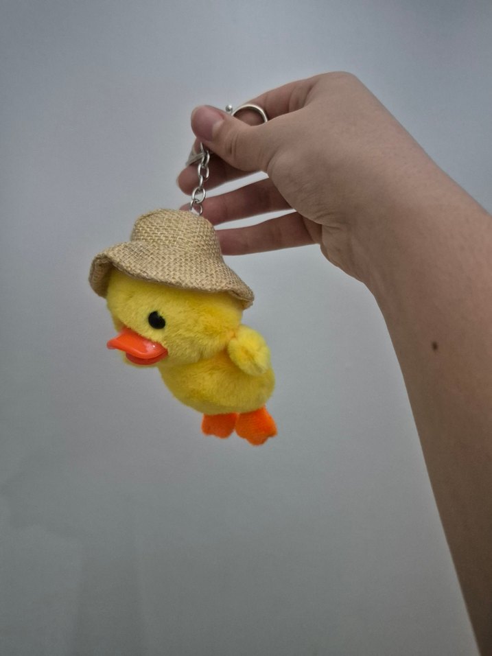 Hasır Şapkalı Sarı Ördek Anahtarlık - Görsel 2