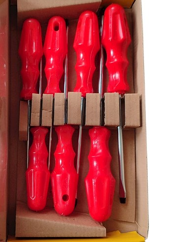 7 Parça Kırmızı Lokma Tornavida Seti - Görsel 2